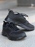 安踏男鞋運動(dòng)鞋男春夏季男士軟底網(wǎng)面透氣跑步鞋休閑鞋皮面防水鞋子男 【熱賣(mài)推薦款春季新款男鞋】黑色 43 （9.5碼） 曬單實(shí)拍圖