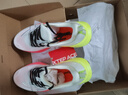 特步【磨王上道】?jì)汕Ч锶信懿叫\動(dòng)鞋輕便減震耐磨跑鞋體考 曬單實(shí)拍圖