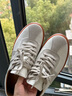 愛(ài)步（ECCO）休閑鞋男 26年春季新款復古德訓鞋舒適板鞋男鞋 柔酷10號560104 白色/砂礫灰56010458336 42 曬單實(shí)拍圖