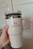 STANLEY保溫杯水杯巨無(wú)霸吸管杯大容量杯子保溫保冷時(shí)尚居家戶(hù)外男女禮物 【熱銷(xiāo)色系】米白色- 591ml 曬單實(shí)拍圖
