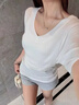 妃衣度（FYDOUL）短袖t恤女夏季新款設計感掐腰V領(lǐng)蝙蝠袖收腰顯瘦小眾百搭純色上衣 白色 M 曬單實(shí)拍圖