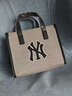 MLB官方 男女士復古26冬季新款運動(dòng)斜挎包單肩包生日禮物 紐約洋基隊/黑色 F 曬單實(shí)拍圖
