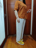 素訂女裝原創(chuàng  )品牌旗艦店夏季簡(jiǎn)約大氣百搭上衣牛筋腰闊腿褲兩件套 橘色上衣+米色褲子 L 曬單實(shí)拍圖