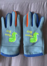 9i9兒童手套春秋加厚戶(hù)外防水上學(xué)騎車(chē)手套夜光卡通滑雪手套藍6-13歲 曬單實(shí)拍圖