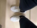 阿迪達斯（adidas）男女鞋板鞋春季皮面防潑水小白鞋百搭運動(dòng)休閑鞋 亮白 41 曬單實(shí)拍圖