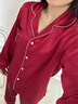PAUL VALLONI2026新款新年鴻運真絲睡衣男女家居服新婚紅色桑蠶絲長(cháng)袖禮盒套裝 酒紅色女-22姆米-長(cháng)袖長(cháng)褲 （精細工藝） 鴻運禮盒裝 L 建議100-120斤 曬單實(shí)拍圖