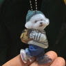 新款創(chuàng  )意小狗背包掛件車(chē)載亞克力平面掛飾可愛(ài)鑰匙扣送閨蜜款吊墜 小泰迪藍色褲子平面掛件 1個(gè) 曬單實(shí)拍圖