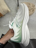 安踏（ANTA）男鞋運動(dòng)鞋子男夏季新款網(wǎng)面透氣輕便減震跑步鞋防滑耐磨休閑鞋  紙莎白/森霧綠 42 曬單實(shí)拍圖