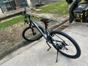 千里達26款M985ELITE山地自行車(chē)禧瑪諾21速油壓碟剎學(xué)生成人通勤單車(chē) 硯石灰- 21速 27.5*17寸 推薦:170-190cm左右 曬單實(shí)拍圖