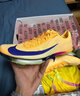 耐克男子田徑短跑釘鞋春季輕便緩震運動(dòng)跑步NIKE MAXFLY 2 FD8395 800脈沖檸檬黃綠/耀眼靛紫 42 曬單實(shí)拍圖