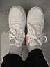特步奶芙小白鞋女鞋板鞋夏季透氣新款白色鞋子女厚底軟底運動(dòng)鞋休閑鞋 帆白/銀色 38 腳長(cháng)23.5cm（新法碼38） 曬單實(shí)拍圖