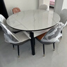 奧利克絲 亮光巖板餐桌椅組合 現代簡(jiǎn)約實(shí)木餐桌可伸縮折疊圓桌吃飯桌子 亮光雪山白-黑白框架輕奢皮椅款 1.35米 一桌六椅【12MM加厚巖板】 曬單實(shí)拍圖