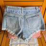 UR秋季新款女裝休閑撞色花邊毛須裝飾牛仔短褲UYY850192 淺藍 (偏短) 28 曬單實(shí)拍圖