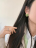 KRISTEN JUDI綠色花朵耳環(huán)女銀針耳飾合成水晶耳釘新款小眾高級感女友生日禮物 生日情人節禮物老婆閨蜜實(shí)用禮盒 銀針首飾實(shí)用浪漫紀念日表白 曬單實(shí)拍圖