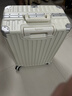 左汀行李箱鋁框拉桿箱加厚結實(shí)抗壓旅行箱登機箱大容量學(xué)生密碼箱皮箱 煙白色 24英寸 ，適合3-5天中途旅行 曬單實(shí)拍圖