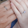 Grace Girl一克拉培育鉆石銀情侶戒指結求訂婚鉆戒生日情人節禮物送女友老婆 銀培育鉆石對戒（女戒1克拉+男戒）-本地倉 曬單實拍圖