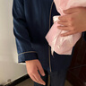 珊目爾【男士新款】重磅19姆米真絲睡衣男6A級100%桑蠶絲家居服套裝 藏藍色(長(cháng)袖長(cháng)褲) 金色包邊 XL (170)158斤以?xún)冗m合 曬單實(shí)拍圖