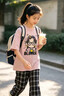 Q 24卡通可愛女童純棉短袖T恤格子闊腿褲套裝夏季中大童運動兩件套 【粉色扎染-短袖】+黑灰杏格子褲（優質純棉） 150 【65-80斤】 曬單實拍圖