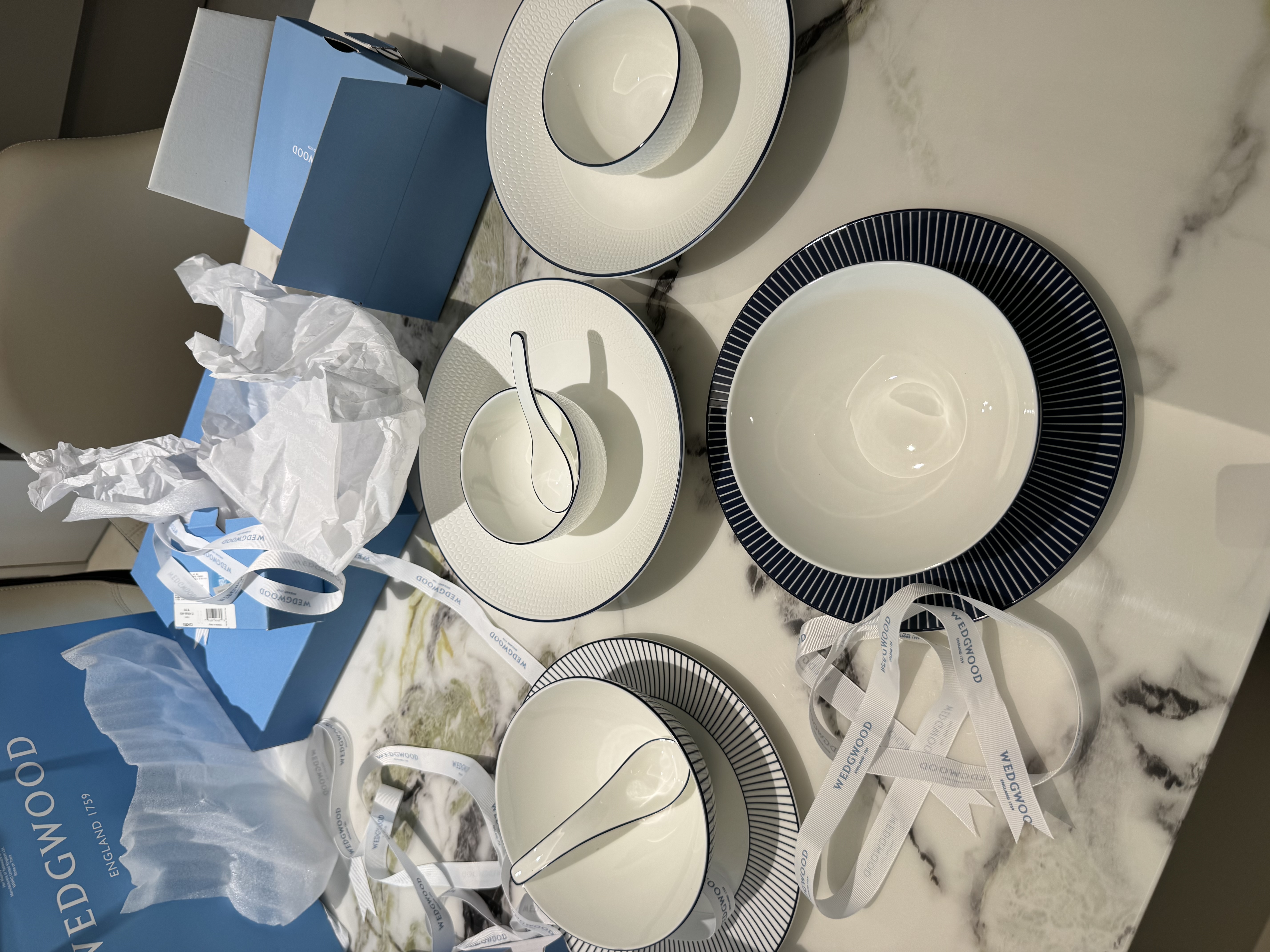 Wedgwood[送禮佳選]威基伍德藍調幾何兩人食骨瓷餐具碗盤子喬遷禮 藍調幾何2人食 8頭 曬單實拍圖