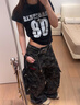 佐敘美式復古做舊黑色短袖t恤女夏季設計感高街潮牌街舞運動短款上衣 黑色 L （80-100斤） 曬單實拍圖