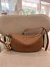 viney新款包包女包斜挎包女牛皮腋下包單肩生日新年禮物送女友老婆 【焦糖色】高檔實(shí)用小眾洋氣小包 輕奢品牌時(shí)尚休閑餃子包 曬單實(shí)拍圖