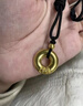 中國(guó)黃金（CHINA GOLD）黃金項(xiàng)鏈女士足金平安扣吊墜掛墜生日七夕情人節(jié)禮物送女朋友老婆 【黑繩】足金項(xiàng)鏈約2.5g【甄選禮盒】 曬單實(shí)拍圖