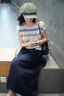 鹿王戀雪高檔氣質桑蠶絲小衫套裝女夏季2026新款高級感時尚半身裙子兩件套 藍白條紋+深藍 L  105-120斤 曬單實拍圖