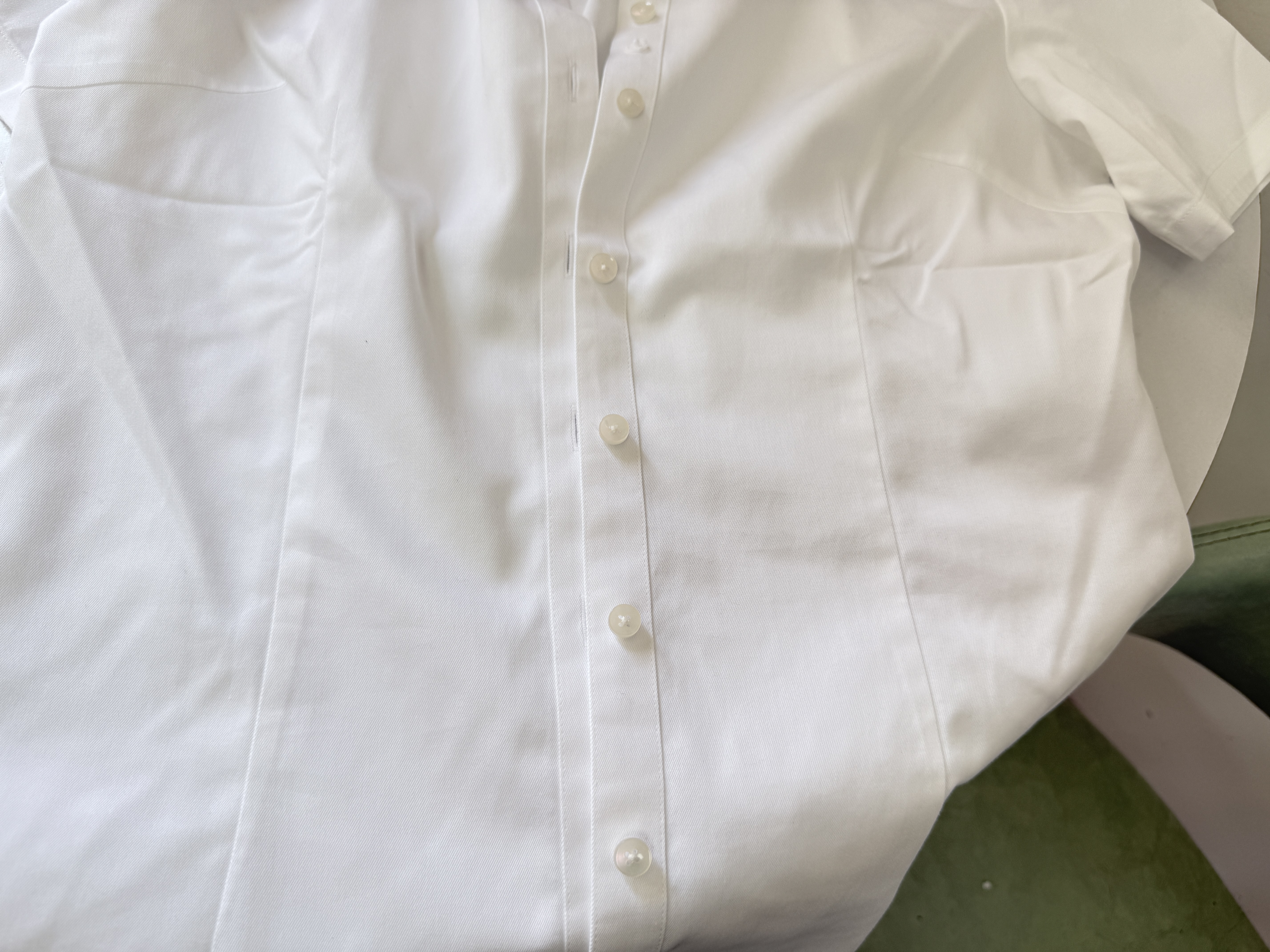 尤利汐【100%棉 DP免燙】純棉夏季短袖襯衫女氣質(zhì)V領(lǐng)修身職業(yè)白色襯衣 曬單實(shí)拍圖