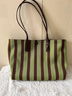 CLEVER & KETCH時(shí)尚大容量托特包包女包新款小眾設計百搭單肩包生日禮物送女友 綠色【配送掛件】 曬單實(shí)拍圖