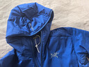 ARC'TERYX始祖鳥 ATOM SV HOODY 男子 保暖棉服 Vitality/群青藍 L 曬單實拍圖
