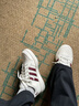 adidas NY 90 STRIPES經(jīng)典運(yùn)動板鞋男女阿迪達(dá)斯三葉草   漢玉白/紅色/金色   43 曬單實(shí)拍圖