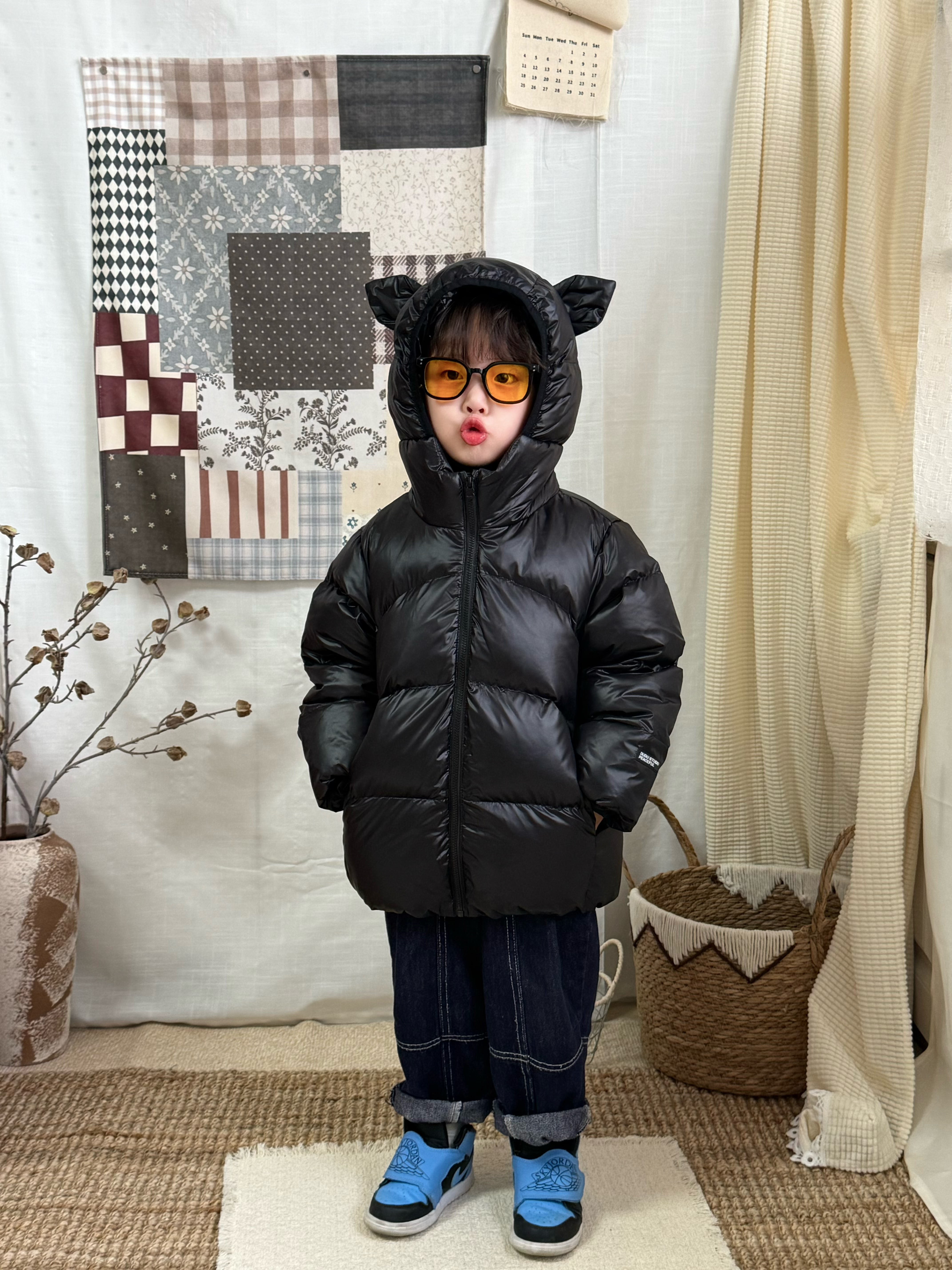 嘟嘟家兒童羽絨服加厚冬裝男童外套短款保暖冬款女童防風(fēng)蓄熱外衣童裝潮 黑色 110 曬單實(shí)拍圖
