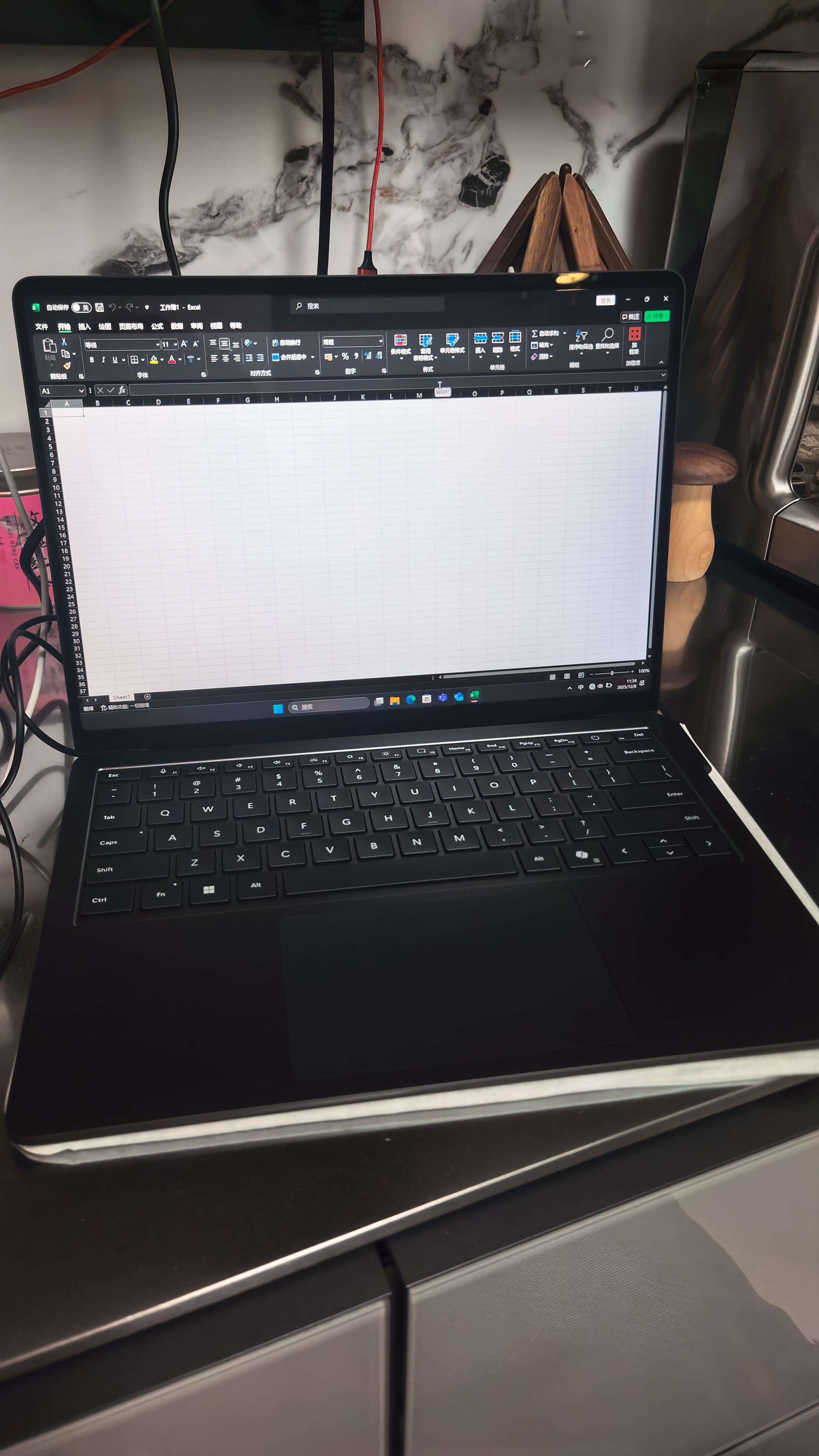 微軟（Microsoft）Surface Laptop7 商用版(第7代) 輕薄筆記本電腦 觸控屏辦公 Intel Ultra2代 X86架構 Win11專業版 13.8英寸Ultra7-16G+51 曬單實拍圖