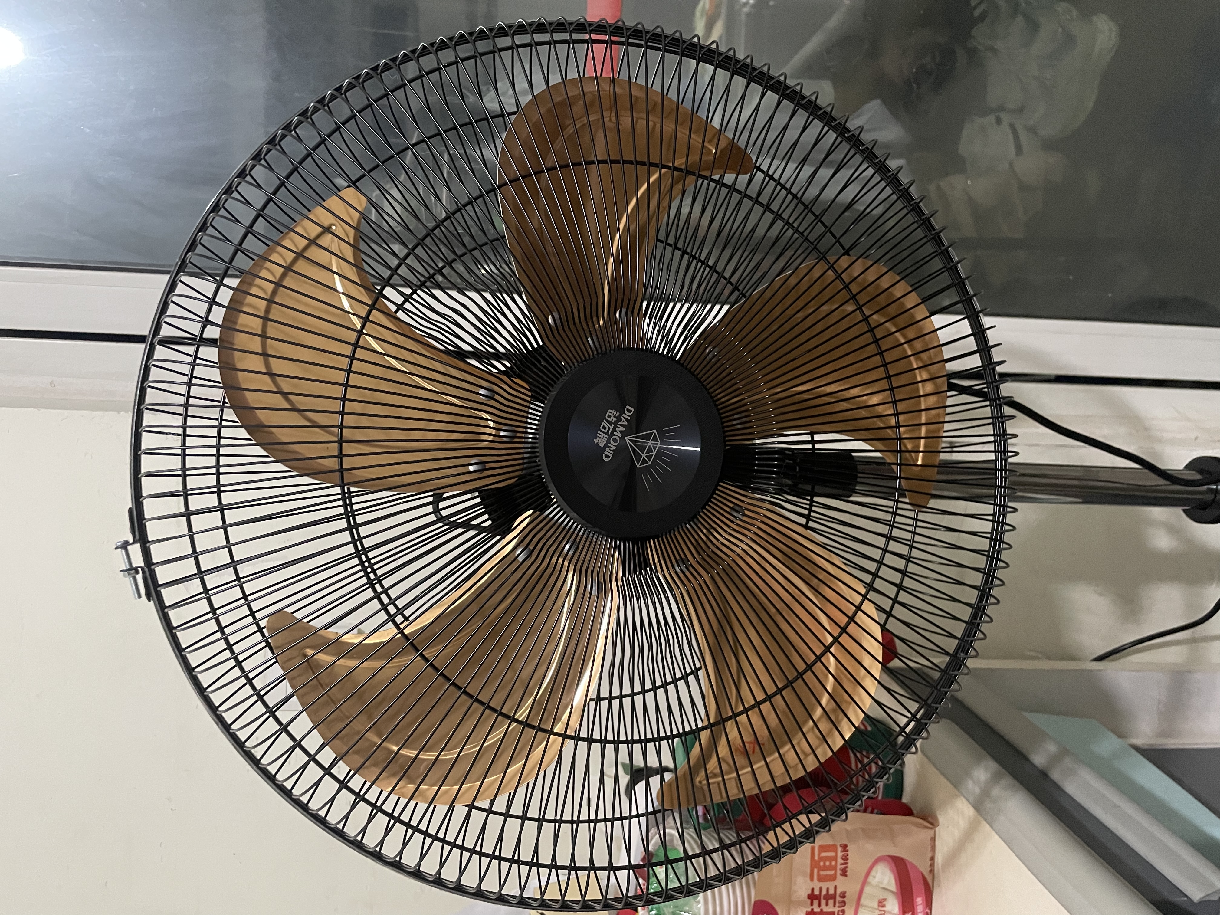 鉆石牌工業風扇落地扇家用立式電風扇大風力搖頭強力電扇客廳商用工廠車間鋁葉商業風扇HF1802 曬單實拍圖