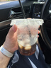 雙槍（Suncha）奶茶杯一次性塑料水杯帶蓋吸管露營外帶便攜用咖啡杯400ML*20套 曬單實拍圖
