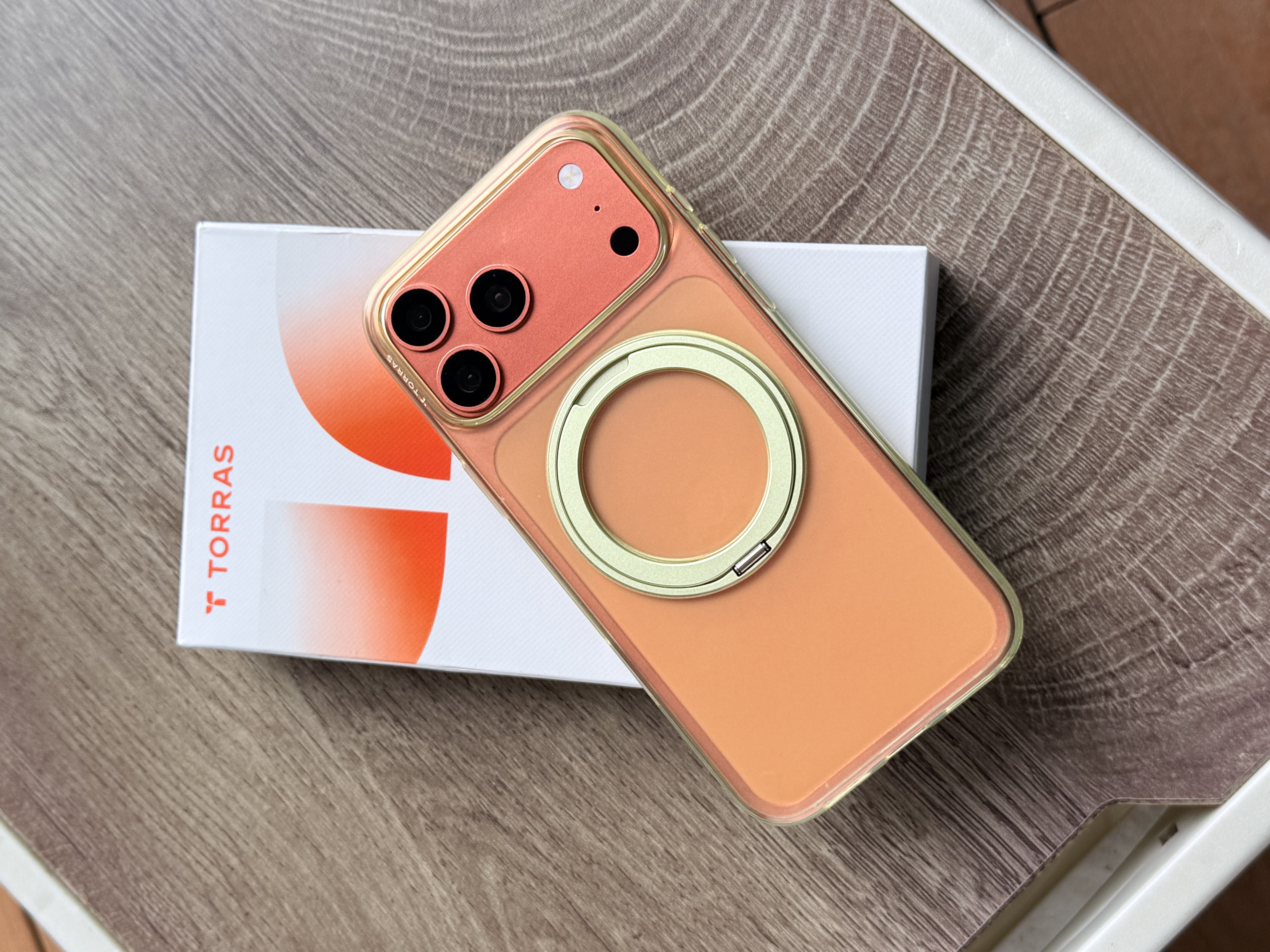 圖拉斯O1E支點殼【新款軟邊|超輕超薄】適用iphone17promax手機殼蘋果17promax手機殼磁吸支架防摔薄 黃 曬單實拍圖