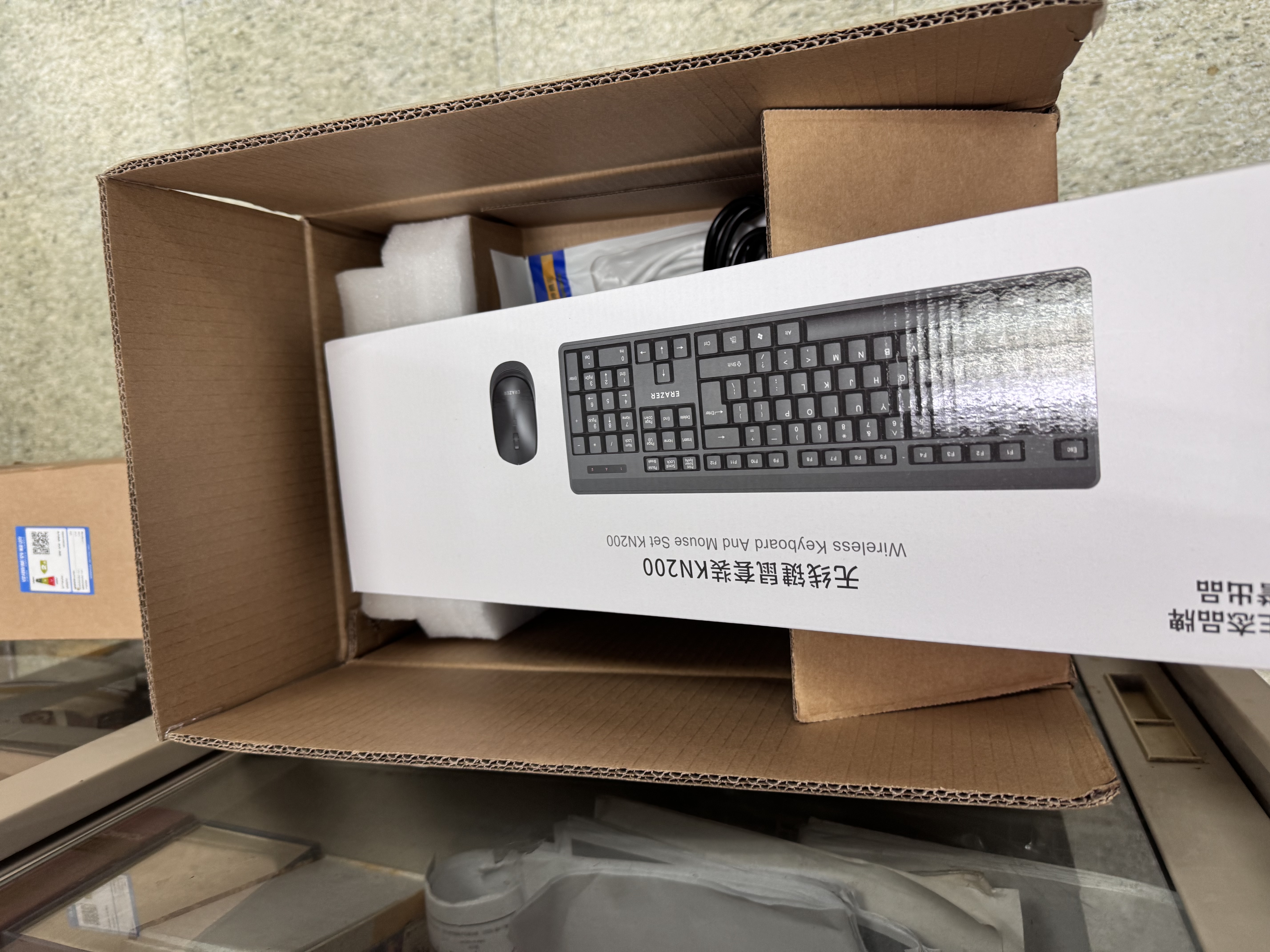 聯想ThinkSystem  ST58V3（TS90X/ST58V2） 塔式服務器辦公臺式電腦主機 金蝶用友ERP 定制升級 雙網卡 6315P 四核四線程2.8-4.7GHz 16G內存丨512G  曬單實拍圖