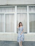 AUI 雪紡連衣裙女2022夏季新款女士裙子氣質(zhì)不規則荷葉邊碎花裙 灰藍 L 曬單實(shí)拍圖