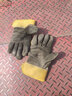 焊工電焊手套牛皮耐高溫防燙耐磨柔軟長(cháng)短款燒焊焊接勞保防護手套 B級皮短絨皮 L 曬單實(shí)拍圖