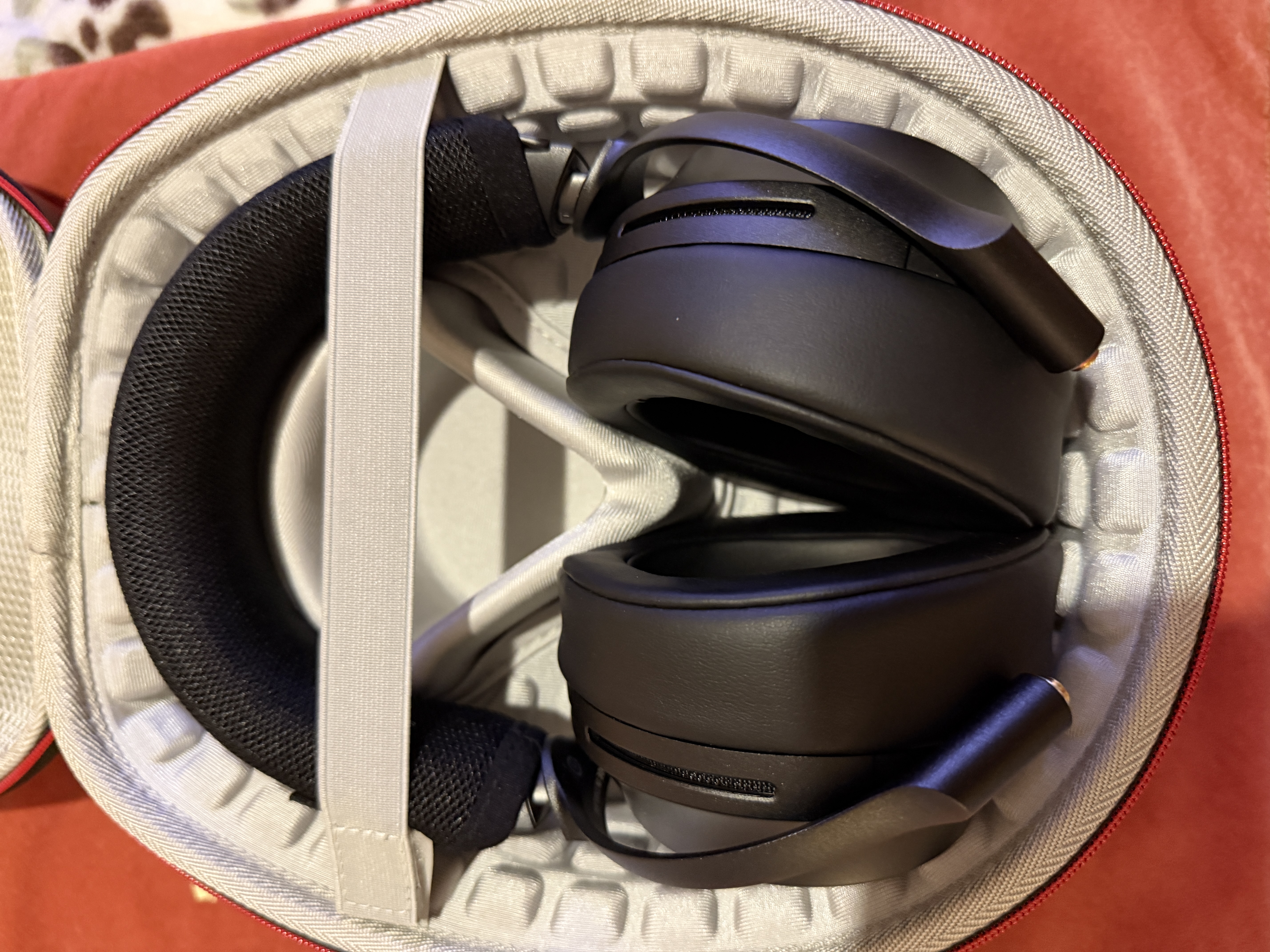 豐帆（FengFan） 適用索尼Z7M2鐵三角M50X森海塞爾HD490Pro/HD600/HD650/HD660S2頭戴式大耳機包收納殼抗壓硬盒 黑色(大號收納盒長25寬21厚12cm） 曬單實拍圖