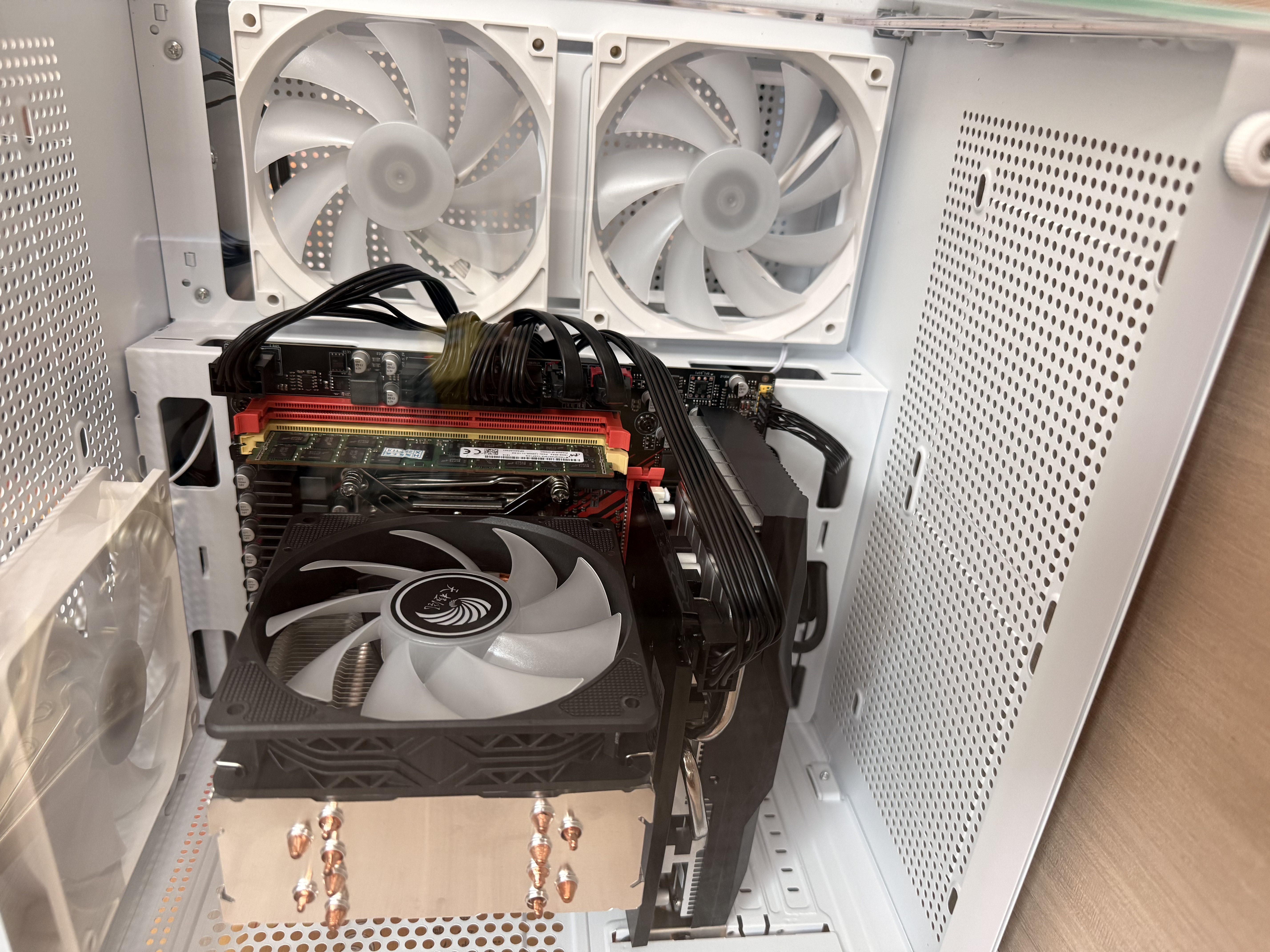 技械騎士128G內存酷睿i7升24核電競臺式機電腦4060電競主機吃雞獨顯游戲設計政府辦公補貼水冷組裝電腦整機 單主機【2026新款+鍵鼠全套+五年質保】 套八：i9級58芯/4060獨顯/1.5T電 曬單實拍圖