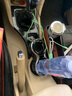 迪加倫 雙孔 車(chē)載水杯架 雙座 汽車(chē)可樂(lè )罐保溫杯支架 車(chē)用飲料架 一拖二杯架 二合一 汽車(chē)用品 曬單實(shí)拍圖