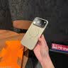 五鼠適用蘋果17promax手機殼新款iphone17pro磨砂玻璃磁吸自帶鏡頭膜保護套16全包防摔高級感男女外殼 【石墨黑】啞光磨砂_Magsafe磁吸_不沾指紋 iPhone 17 Pro Max 曬單實拍圖