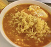 不倒翁芝麻雞蛋拉面韓國進口方便面泡面速食夜宵袋裝正宗韓式金 芝麻拉面115g*8袋 曬單實拍圖