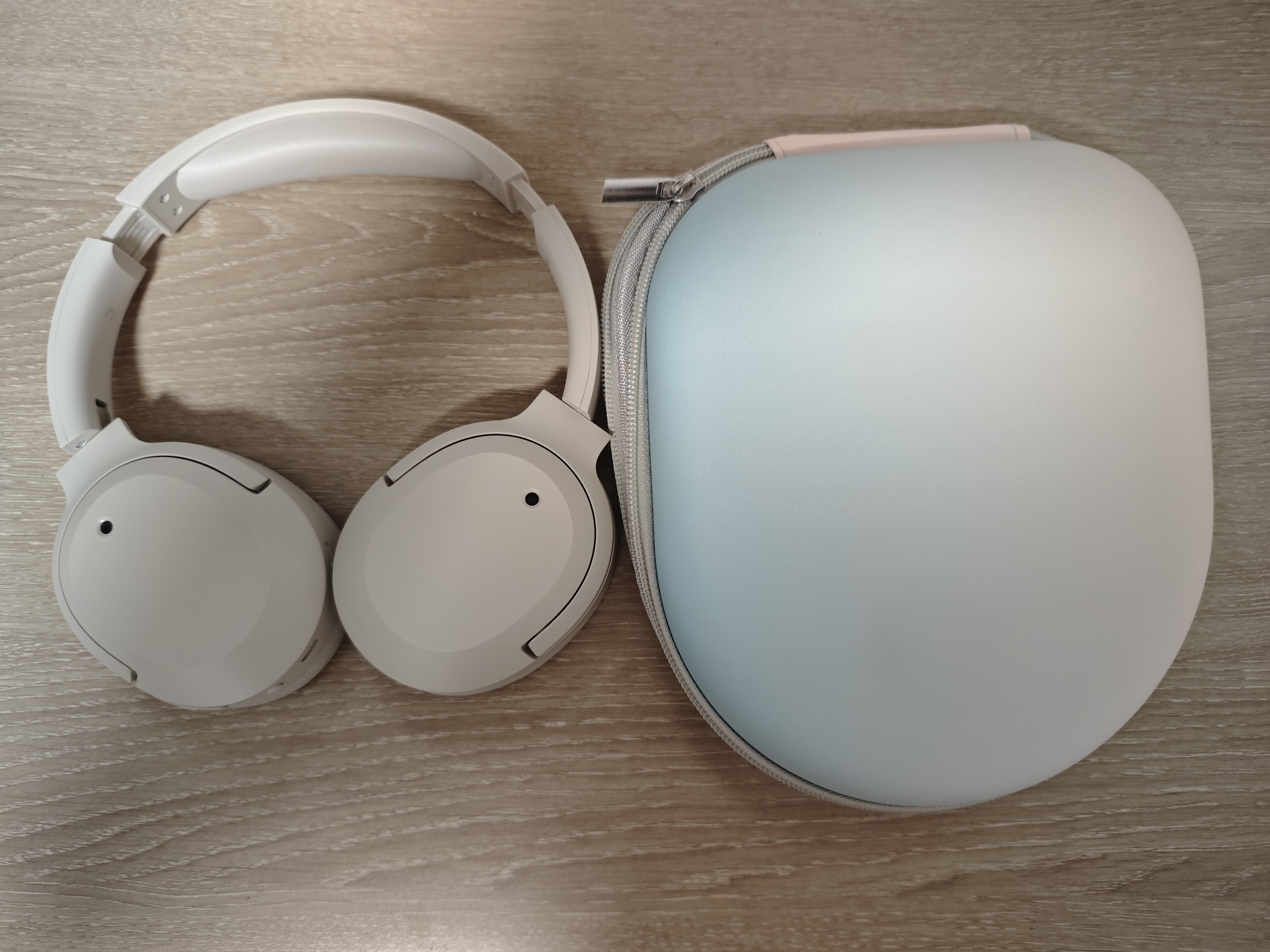 漫步者（EDIFIER）W820NB三金標版 頭戴式主動降噪藍牙耳機  83小時續(xù)航游戲音樂學生網(wǎng)課耳麥手機電腦筆記本耳機 沙丘白+彩色耳機包+曬單返20 三金標認證|支持LDAC 曬單實拍圖
