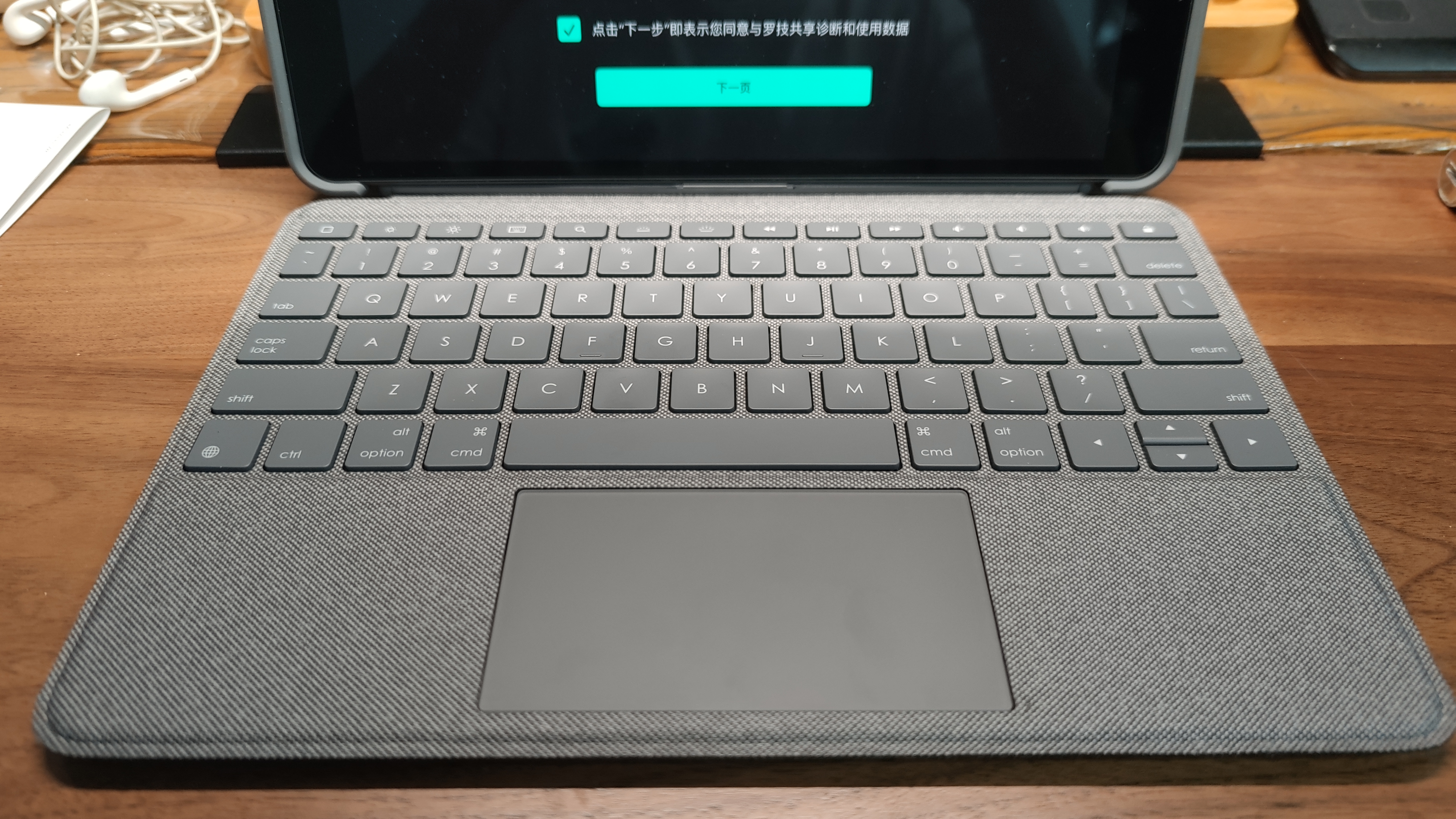 羅技二手 Combo Touch iPad Pro/ iPad Air 蘋果妙控鍵盤殼保護套 平板 iPad Air第三代 10.5英寸 99新 曬單實拍圖