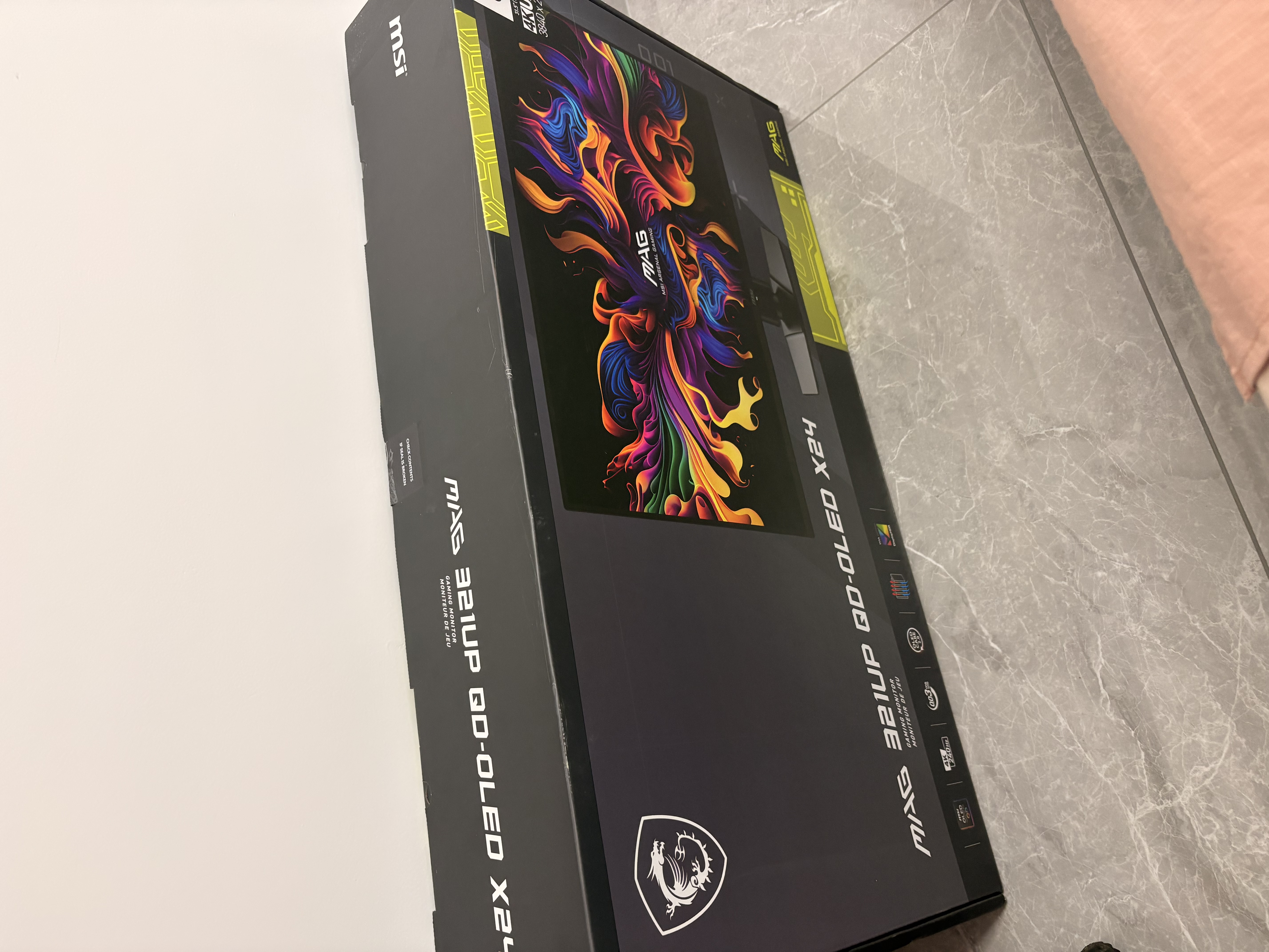 微星（MSI）流光X24 MAG 321UP QD-OLED X24 32英寸4K240Hz 三星第四代OLED電腦顯示器 電競顯示屏 曬單實拍圖