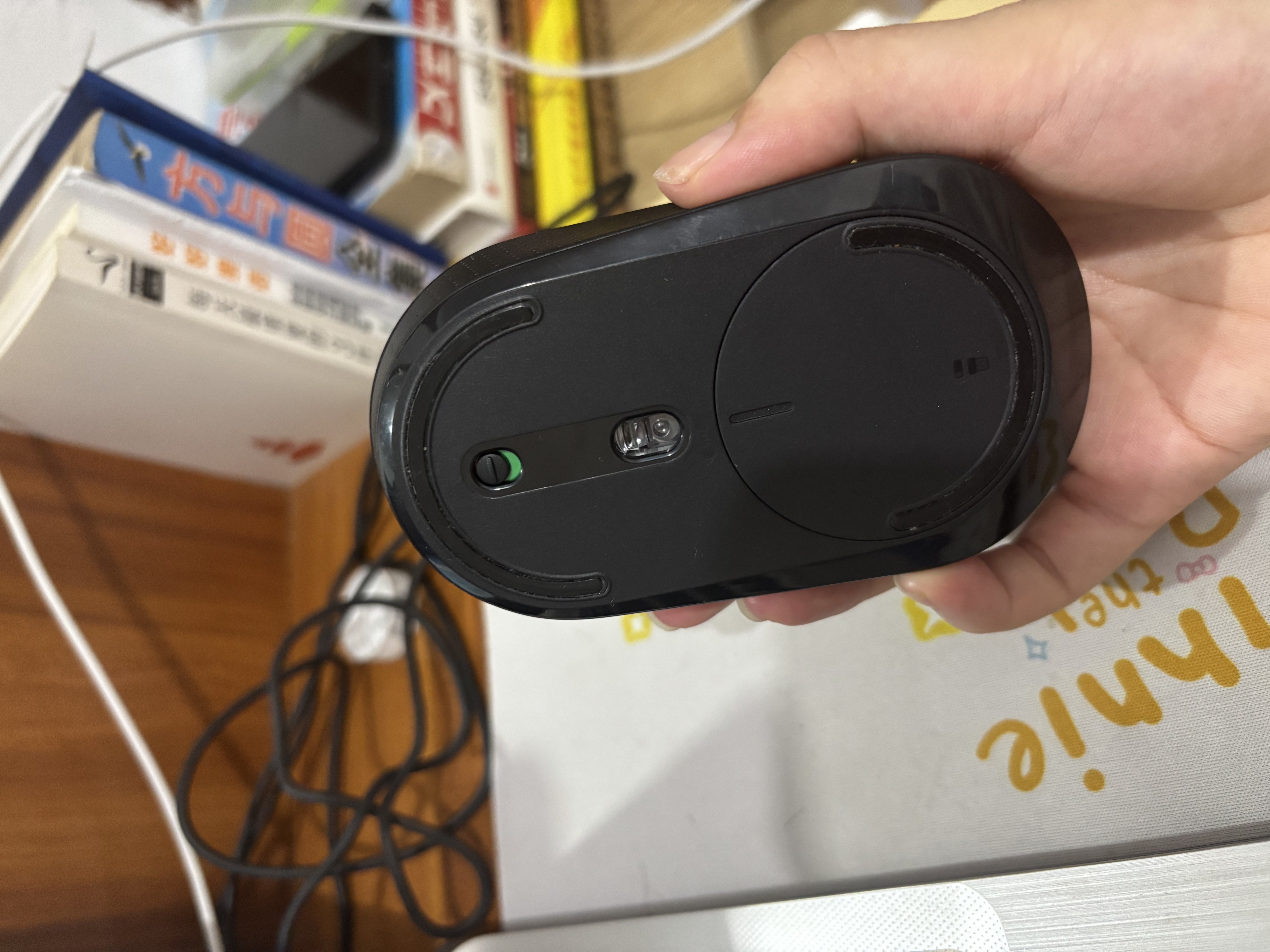 來酷（Lecoo）無線鼠標 2.4G輕音辦公 三擋 DPI 可調 對稱左右手筆記本電腦鼠標聯想小米華為筆記本ipad通用 【無線2.4G】無線鼠標WM101 曬單實拍圖