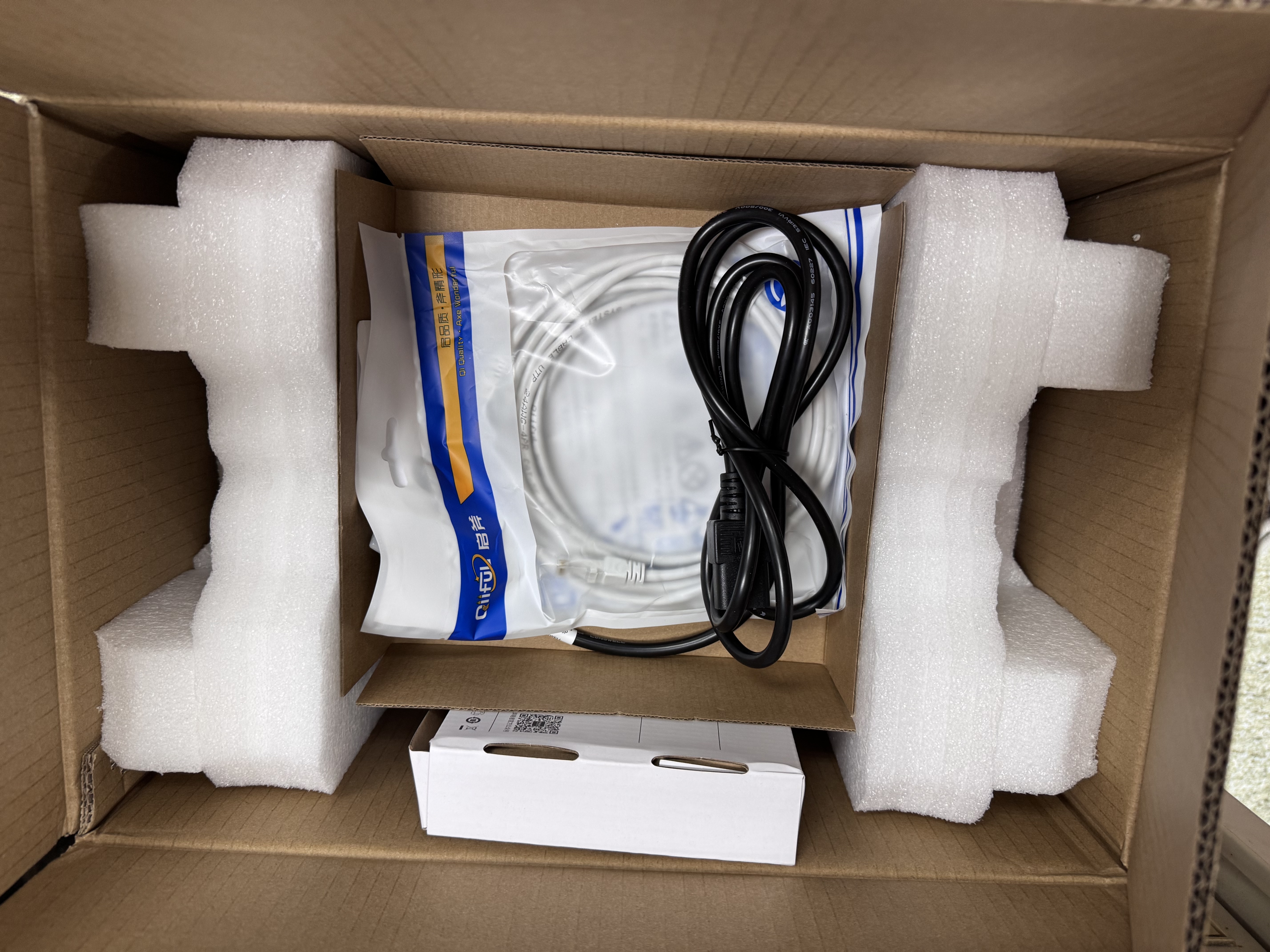 聯想ThinkSystem  ST58V3（TS90X/ST58V2） 塔式服務器辦公臺式電腦主機 金蝶用友ERP 定制升級 雙網卡 6315P 四核四線程2.8-4.7GHz 16G內存丨512G  曬單實拍圖