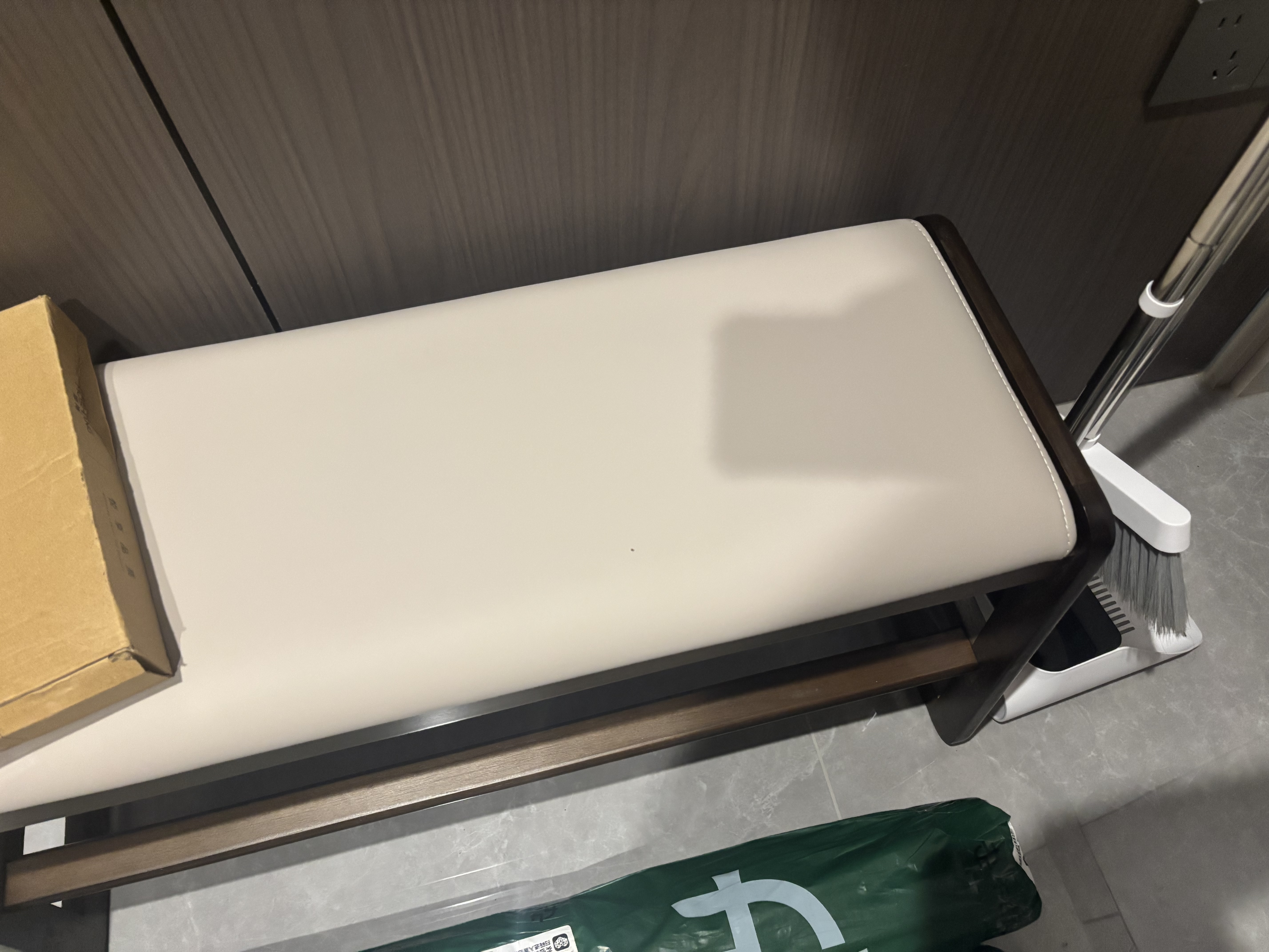 爰京實木換鞋凳入戶鞋架門口雙層軟包穿鞋凳子鞋柜入戶柜京倉80胡桃色 曬單實拍圖